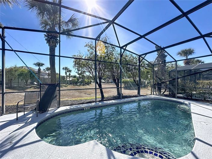 Image No.2-Propriété de 4 chambres à vendre à Davenport