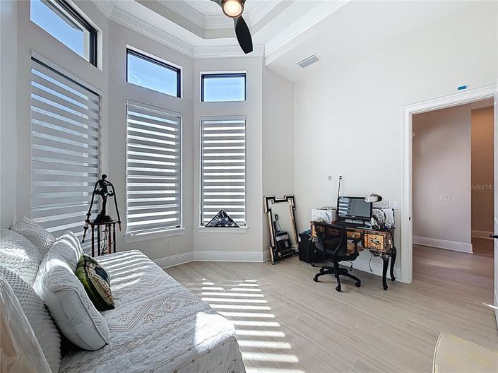 Image No.22-4 Bed Property for sale