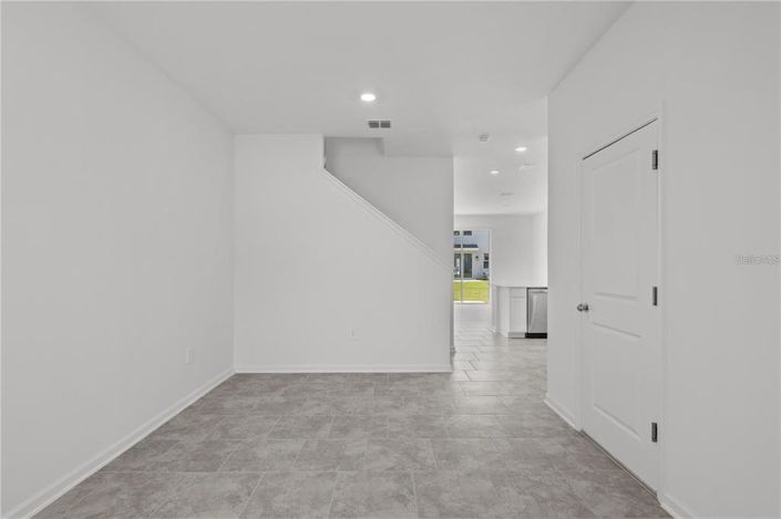 Image No.4-3 Bed Townhouse for sale