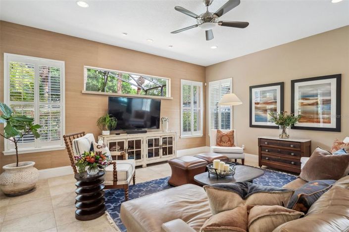 Image No.13-4 Bed Property for sale