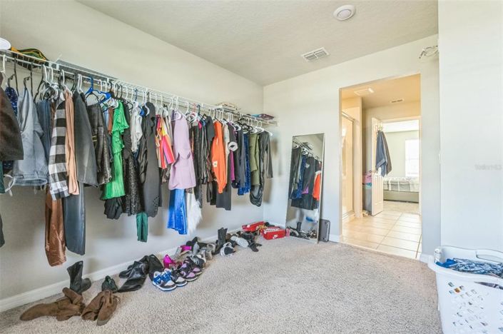 Image No.19-4 Bed Property for sale