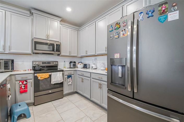 Image No.22-3 Bed Property for sale