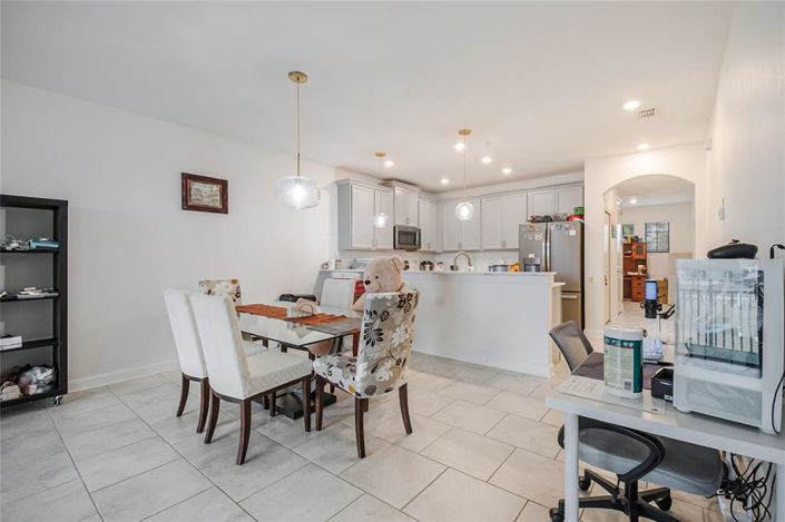 Image No.26-3 Bed Property for sale