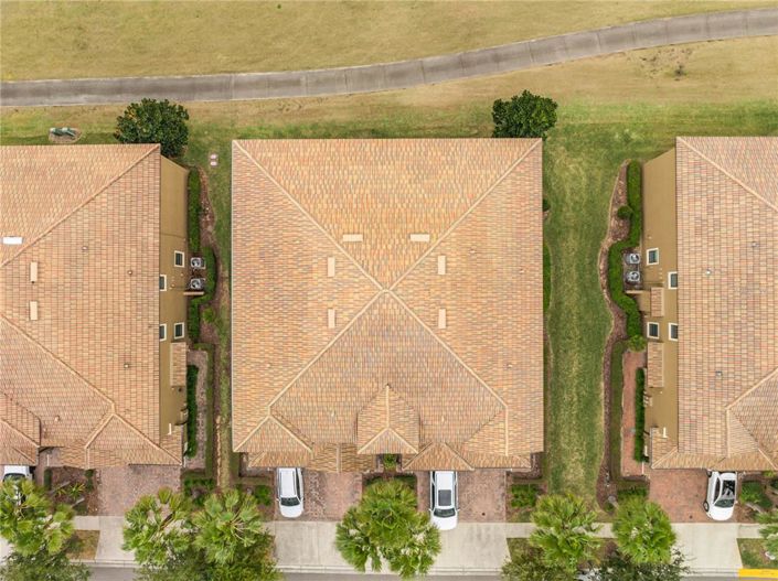 Image No.47-3 Bed Property for sale