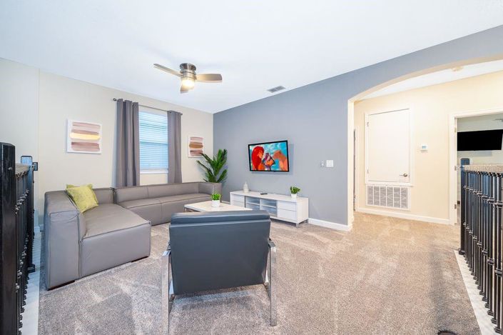 Image No.60-5 Bed Property for sale