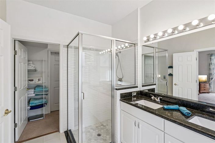 Image No.19-4 Bed Property for sale