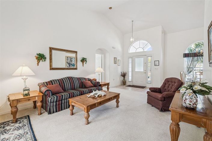 Image No.11-4 Bed Property for sale