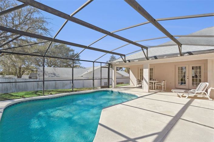 Image No.43-4 Bed Property for sale