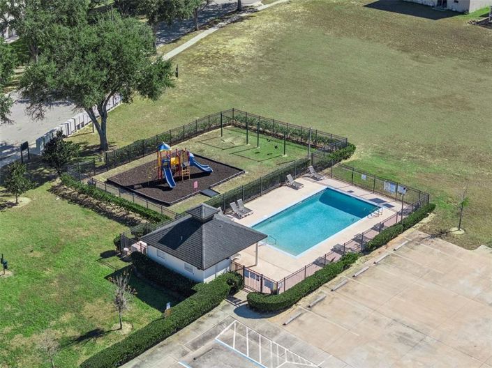 Image No.52-4 Bed Property for sale