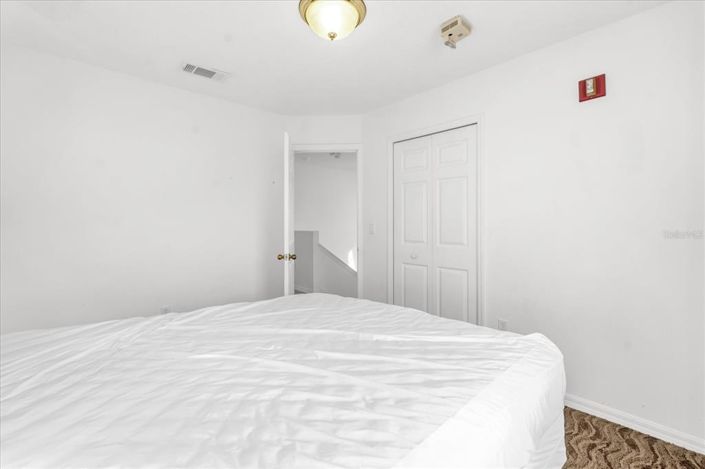 Image No.16-4 Bed Townhouse for sale