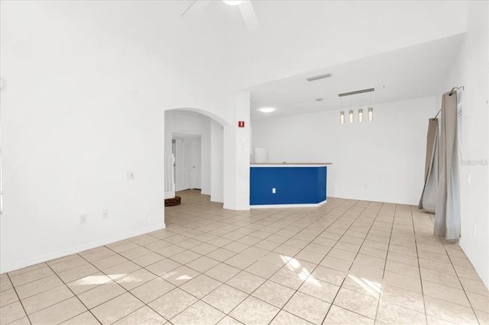 Image No.3-4 Bed Townhouse for sale