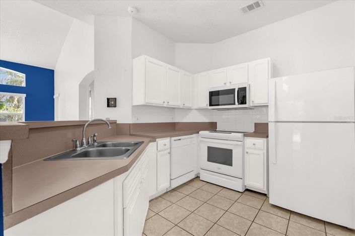 Image No.7-4 Bed Townhouse for sale