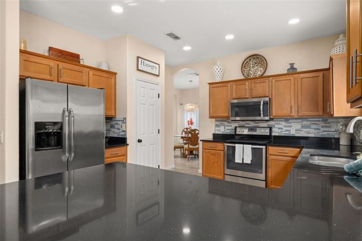 Image No.14-5 Bed Property for sale