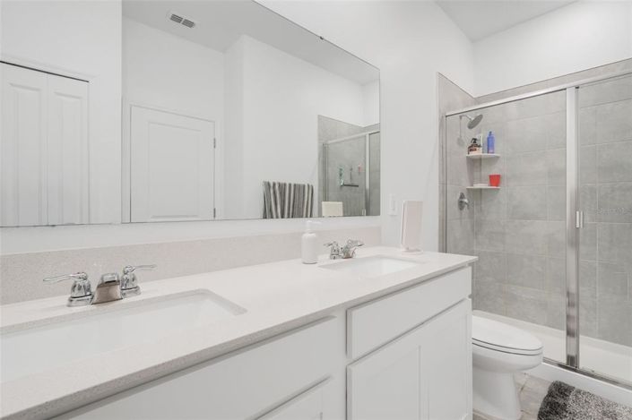 Image No.22-4 Bed Property for sale