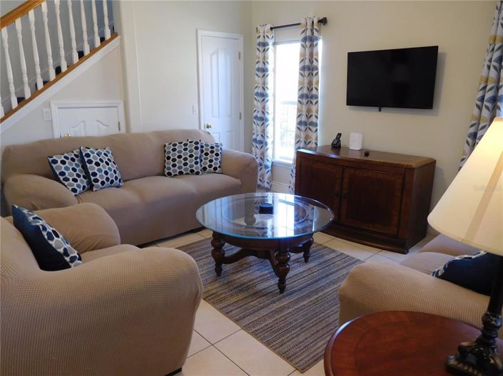 Image No.16-5 Bed Property for sale