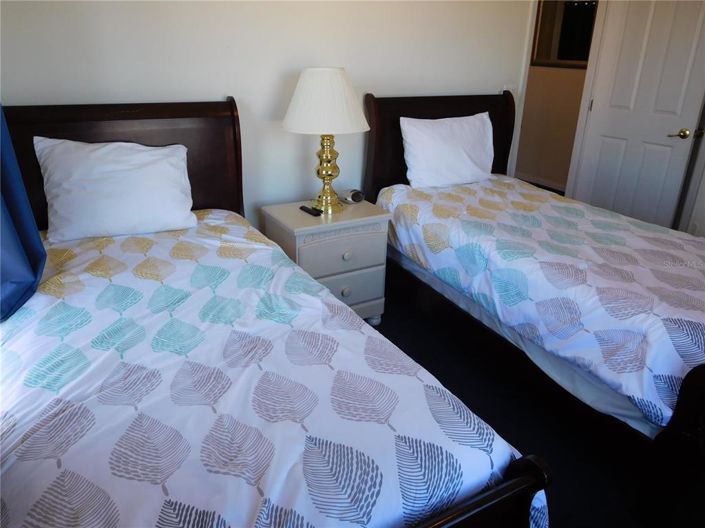 Image No.35-5 Bed Property for sale