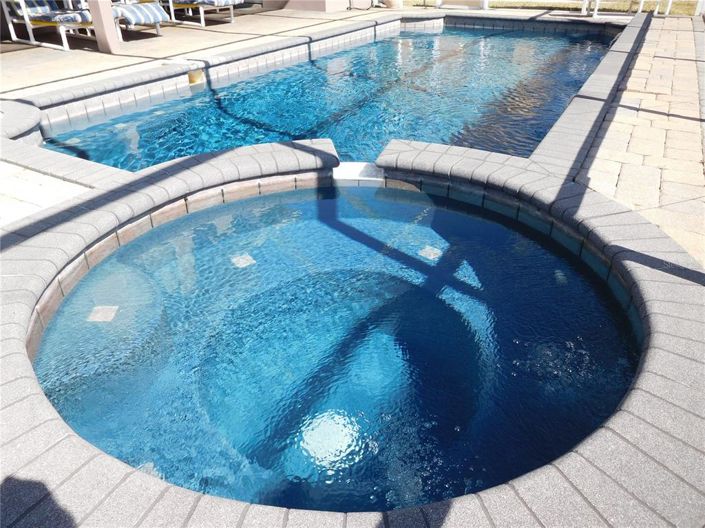 Image No.38-5 Bed Property for sale