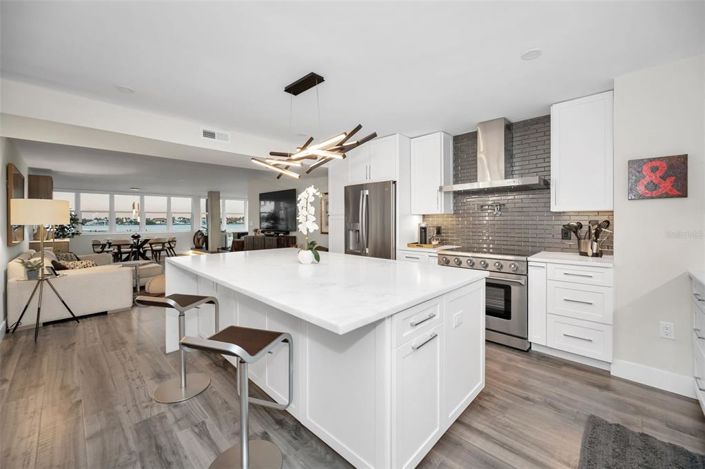 Image No.13-2 Bed Property for sale