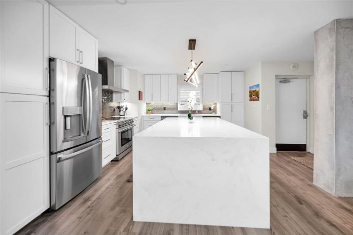 Image No.19-2 Bed Property for sale