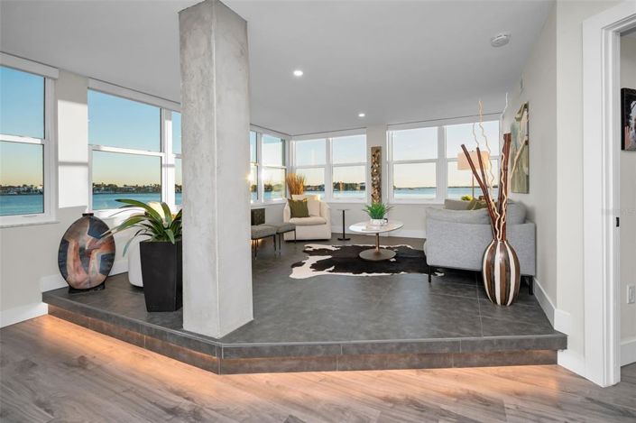 Image No.20-2 Bed Property for sale