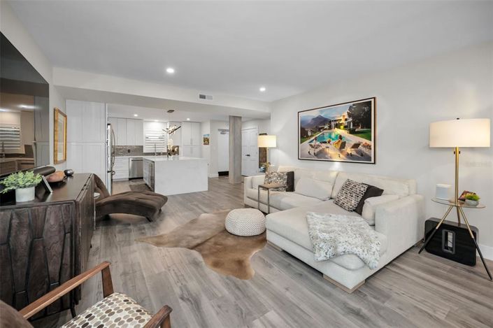 Image No.5-2 Bed Property for sale