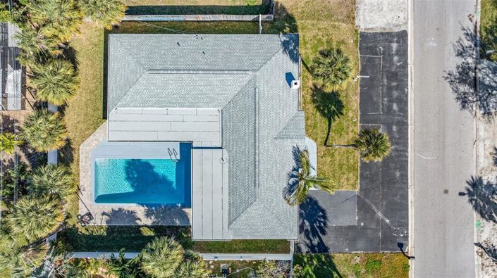 Image No.28-3 Bed Property for sale