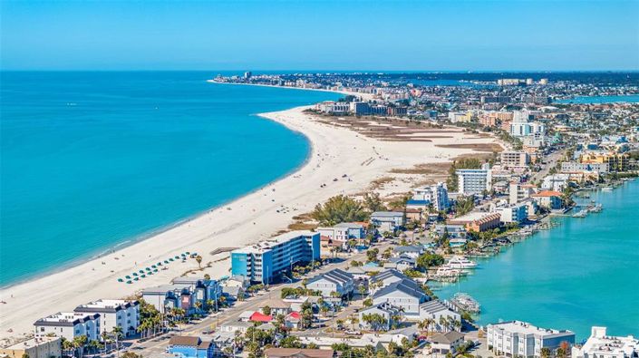 Image No.36-3 Bed Property for sale