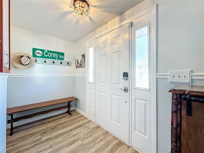 Image No.11-2 Bed Property for sale