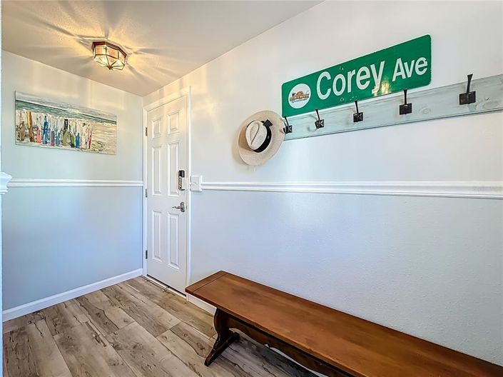 Image No.13-2 Bed Property for sale