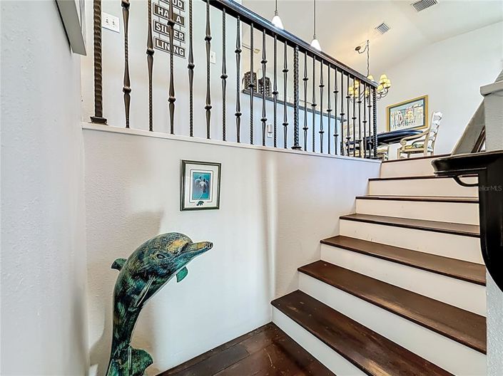 Image No.14-2 Bed Property for sale