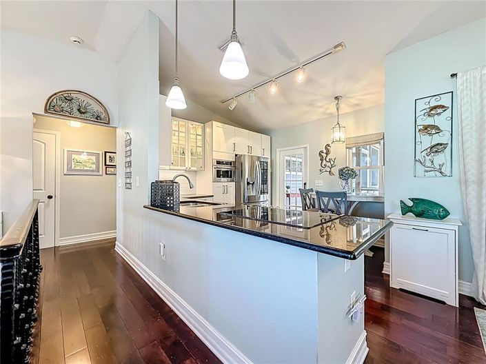 Image No.31-2 Bed Property for sale