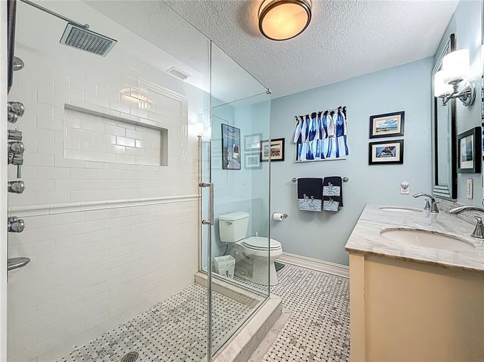 Image No.40-2 Bed Property for sale