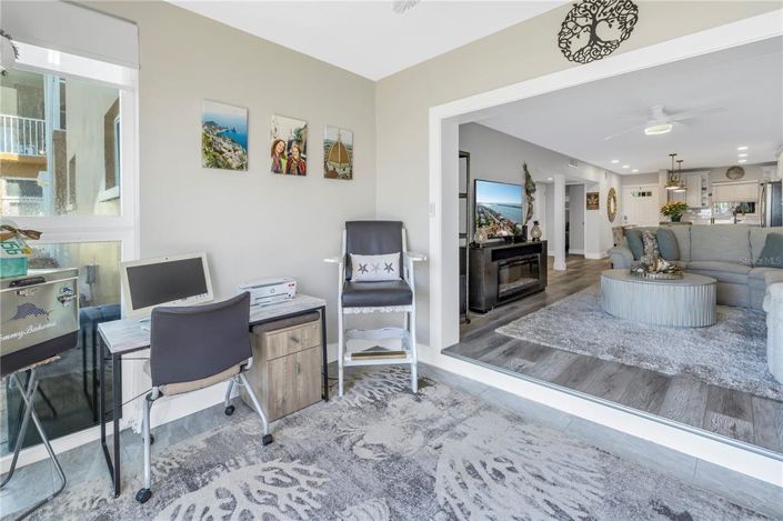 Image No.21-2 Bed Property for sale