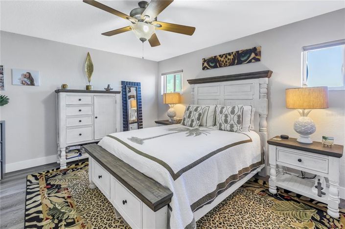 Image No.26-2 Bed Property for sale