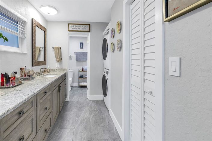 Image No.30-2 Bed Property for sale