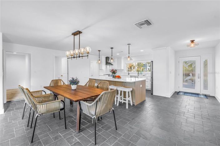 Image No.14-3 Bed Property for sale