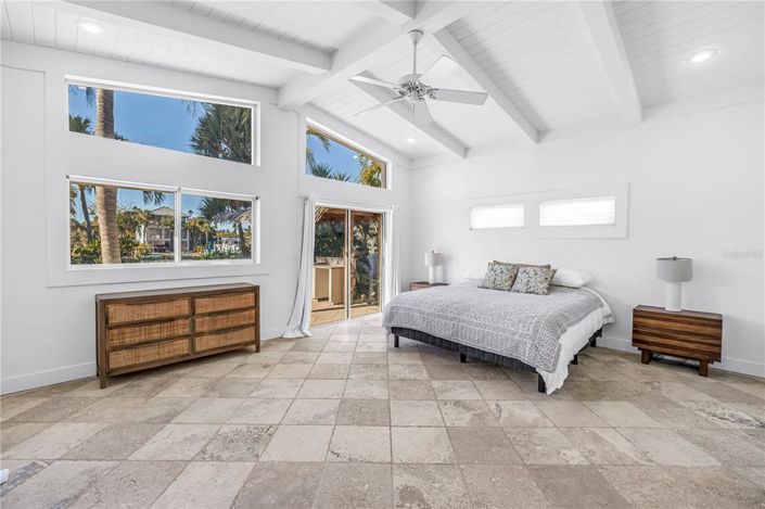 Image No.27-3 Bed Property for sale