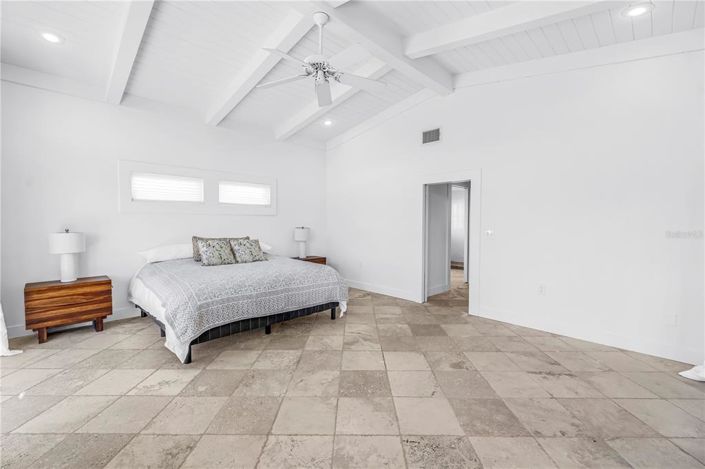 Image No.28-3 Bed Property for sale