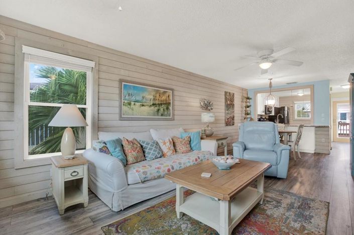 Image No.9-2 Bed Property for sale