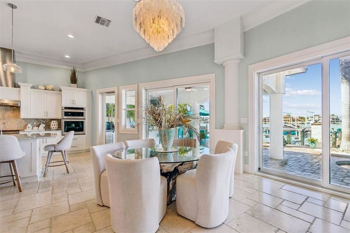 Image No.11-3 Bed Property for sale