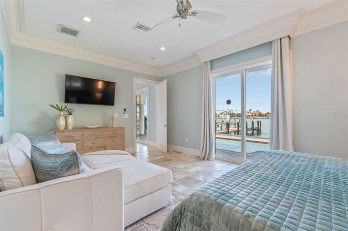 Image No.21-3 Bed Property for sale