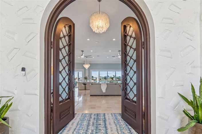 Image No.4-3 Bed Property for sale