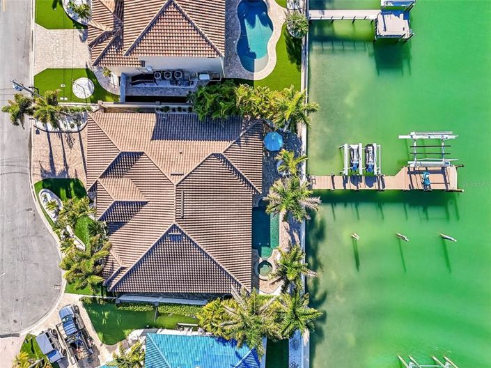 Image No.45-3 Bed Property for sale