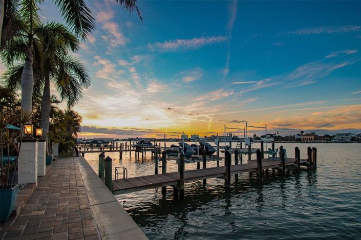 Image No.56-3 Bed Property for sale