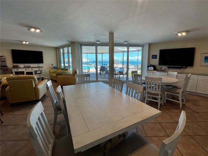 Image No.33-2 Bed Property for sale