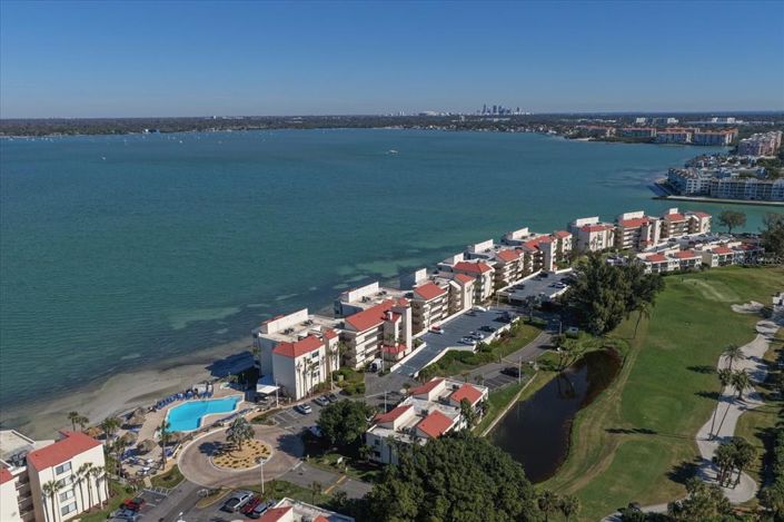 Image No.35-2 Bed Property for sale