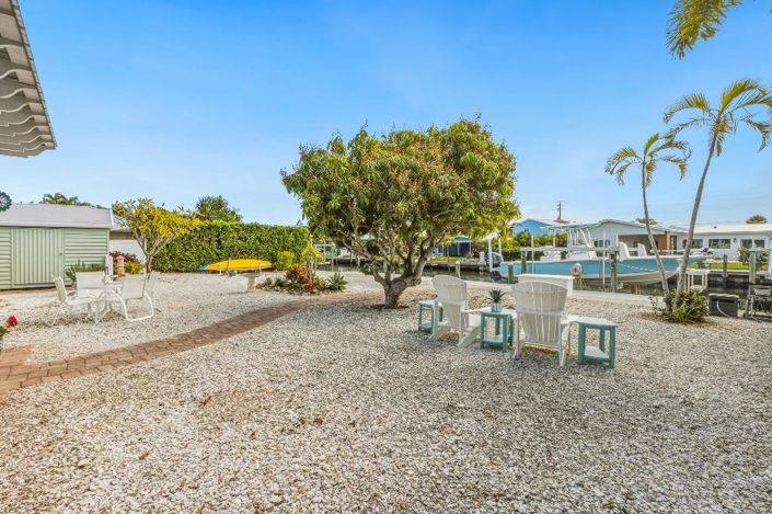 Image No.19-2 Bed Property for sale