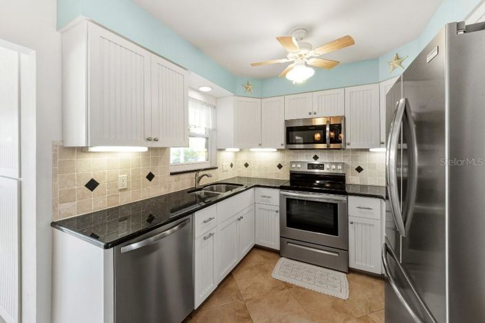 Image No.6-2 Bed Property for sale