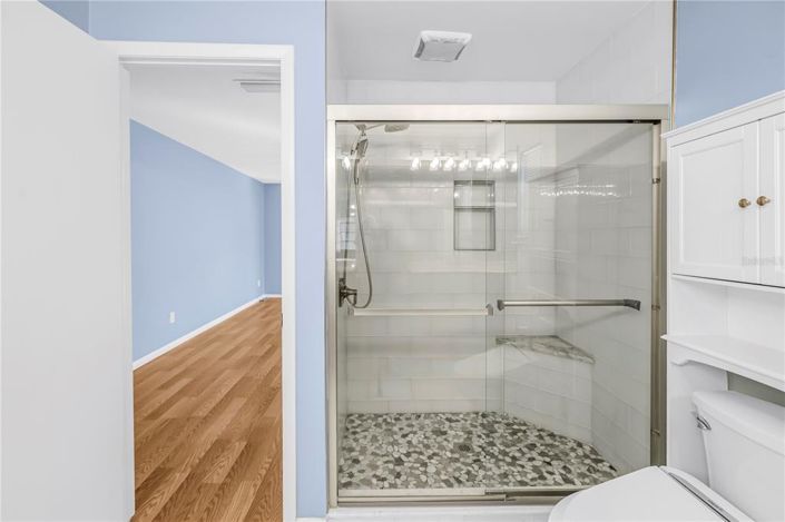 Image No.17-3 Bed Property for sale