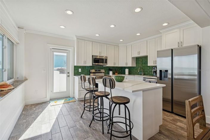 Image No.18-3 Bed Property for sale